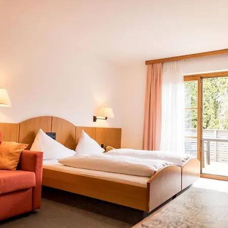 Edlingerwirt - Sauna & Golfsimulator Inklusive 4*