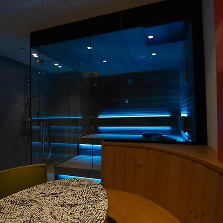 Edlingerwirt - Sauna & Golfsimulator Inklusive Hotel 4*