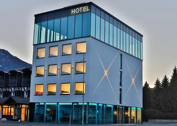 Edlingerwirt - Sauna & Golfsimulator Inklusive ホテル 4*