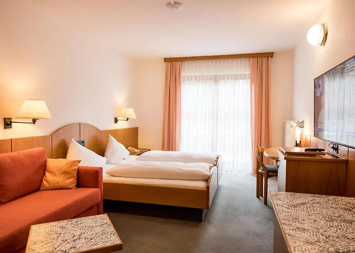 מלון Edlingerwirt - Sauna & Golfsimulator Inklusive ספיטל אן דר דראו