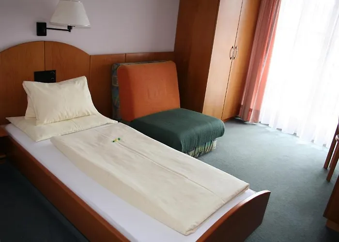 Edlingerwirt - Sauna & Golfsimulator Inklusive 4*