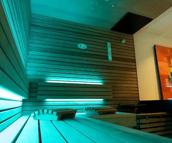 Edlingerwirt - Sauna & Golfsimulator Inklusive فندق سبيتال ان دير دراو