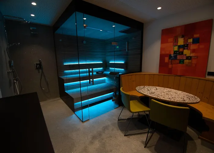 Edlingerwirt - Sauna & Golfsimulator Inklusive ホテル 4*