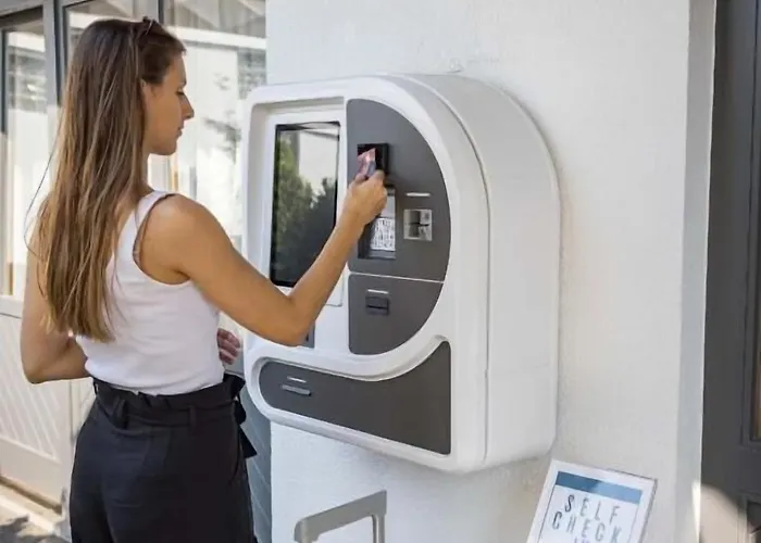 Edlingerwirt - Sauna & Golfsimulator Inklusive ホテル シュピッタール・アン・デア・ドラウ